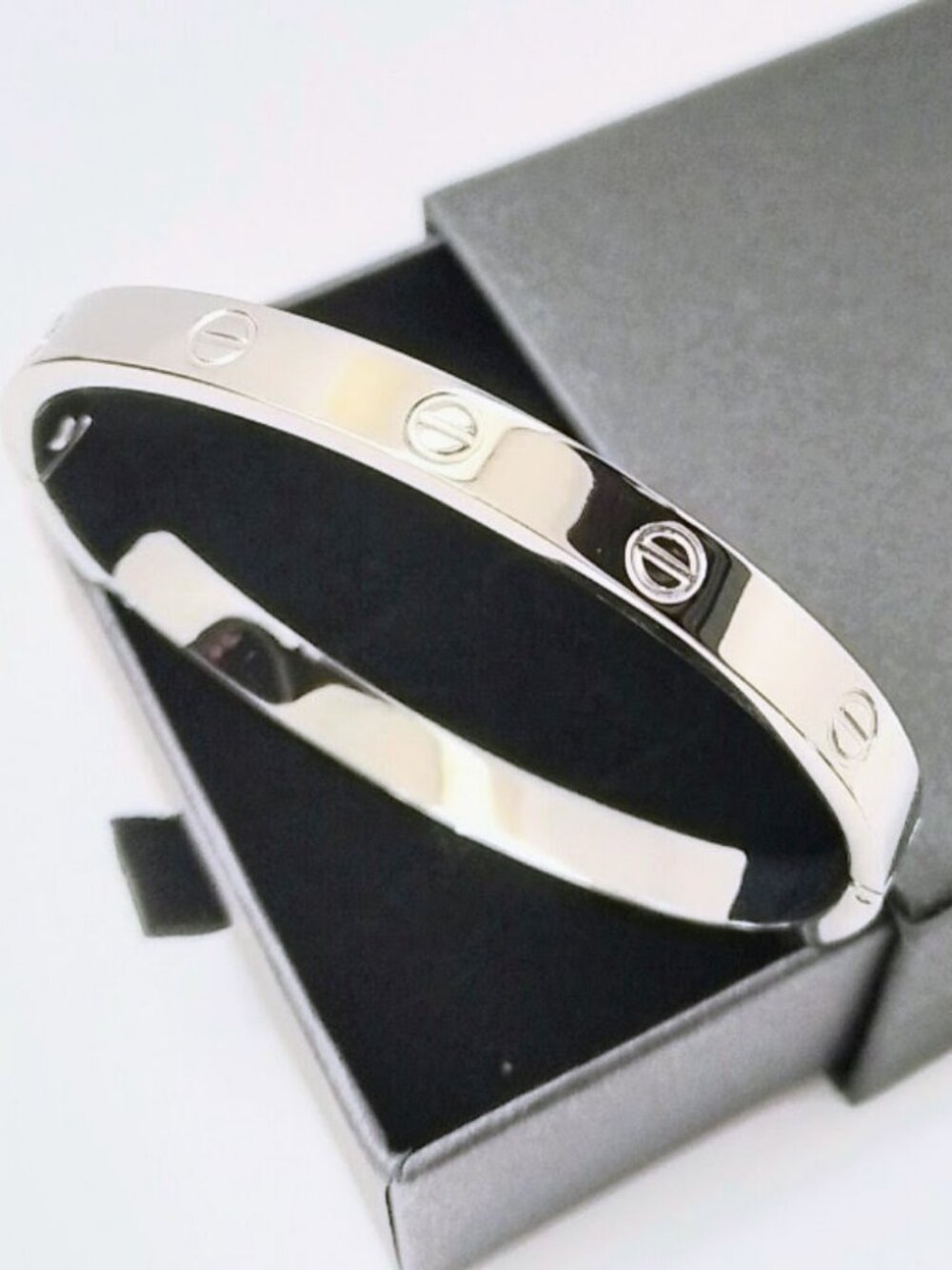 18K Gold-Plated Love Friendship Bracelets Trendy Stainless Steel Bangle